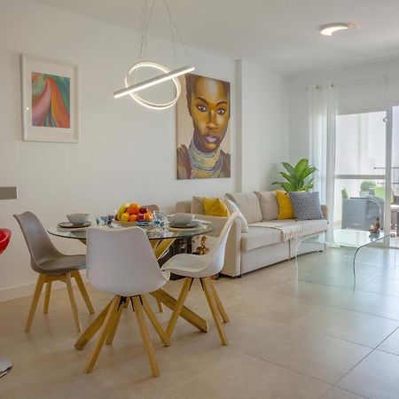 Beautiful Apartment With Sea Views! 卡拉德米哈斯 外观 照片