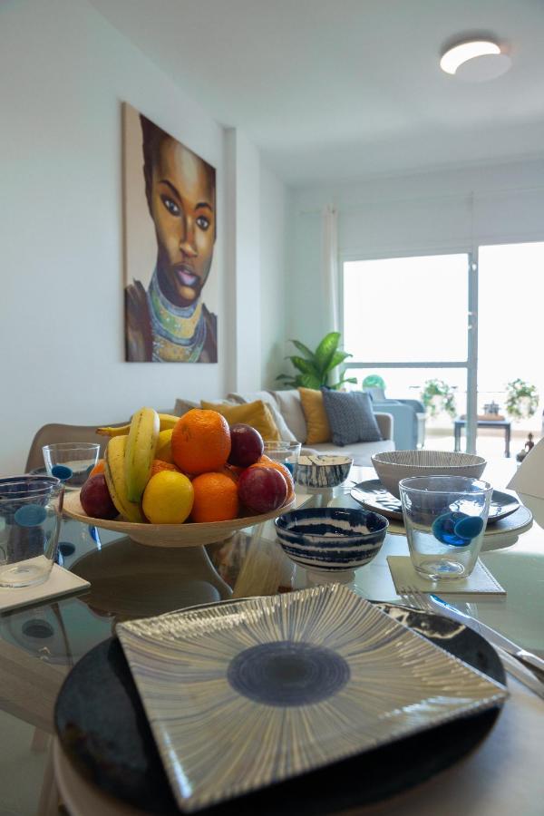 Beautiful Apartment With Sea Views! 卡拉德米哈斯 外观 照片